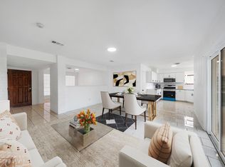 910 1/2 Oak St, Houston, TX 77018