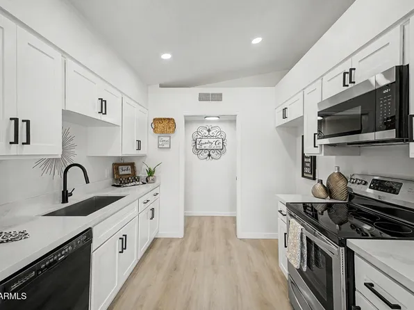 3660 W BLUEFIELD Avenue, Glendale, AZ 85308