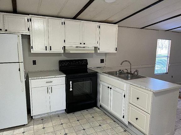 3rd image of 10378 94th St #12
