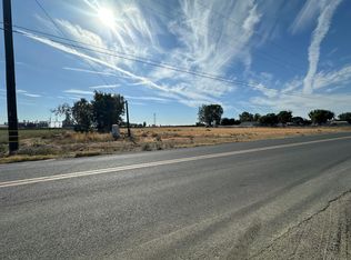 E Road 124, Pixley, CA 93256