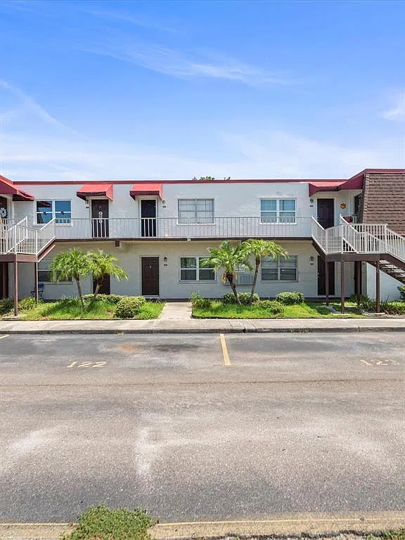 1 bed, 1.0 bath, 760 sqft, $1,175 — Photo 1