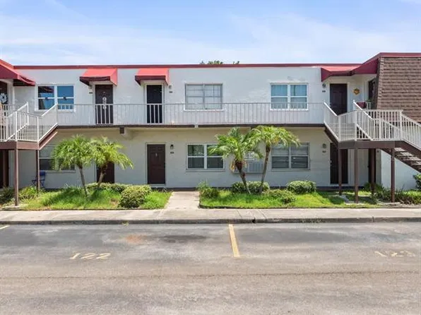 9105 W Hillsborough Ave #I204, Tampa, FL 33615