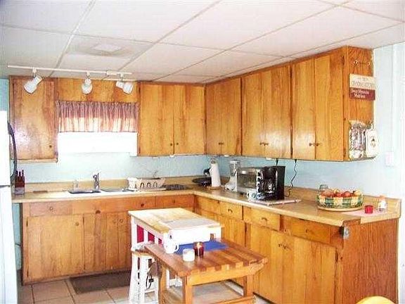 4th image of 409 Driftwood Dr