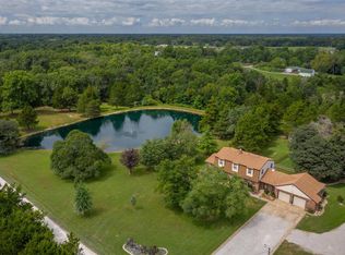 15981 Diamond Dr, Wright City, MO 63390