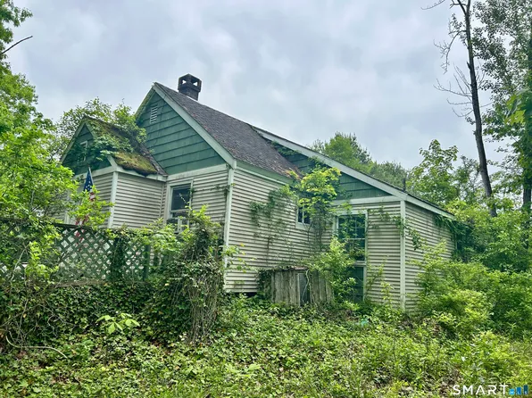 5 Village Lane, Hebron, CT 06231