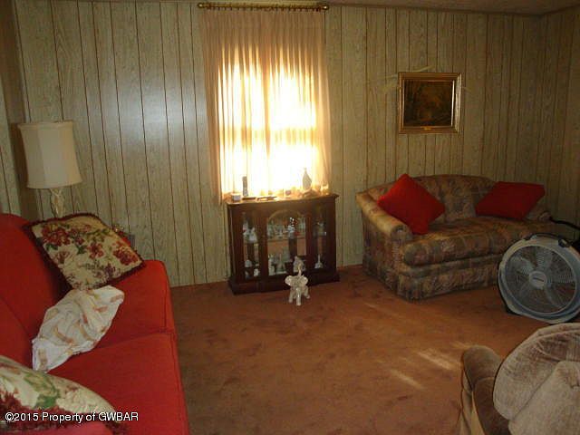 2nd image of 208 E Noble St