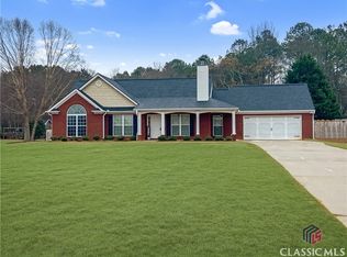1231 Alex Dr, Winder, GA 30680