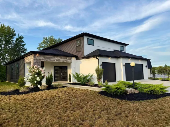 575 Sandringham Pass, Fort Wayne, IN 46845