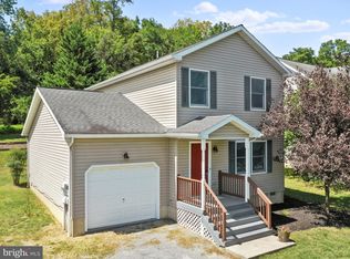 26 Cheney Ave, Harpers Ferry, WV 25425