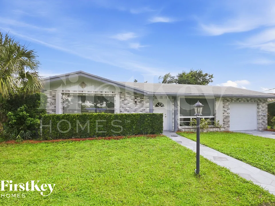 540 NW 43rd Ave