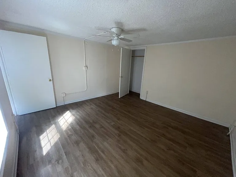 182 Chestnut St — Photo 15