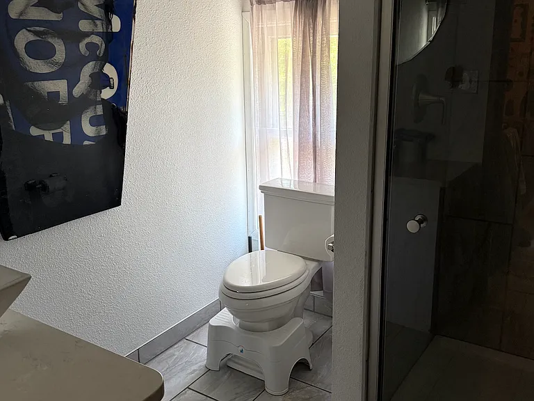 420 E Montana Ave — Photo 10