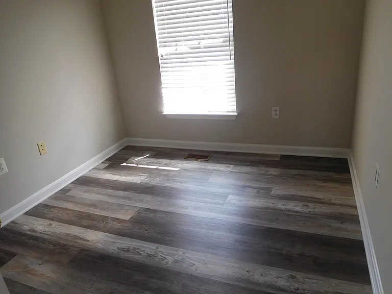 1941 Fieldstone Way — Photo 31