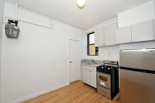 Rented by Aether Property Group | media 15