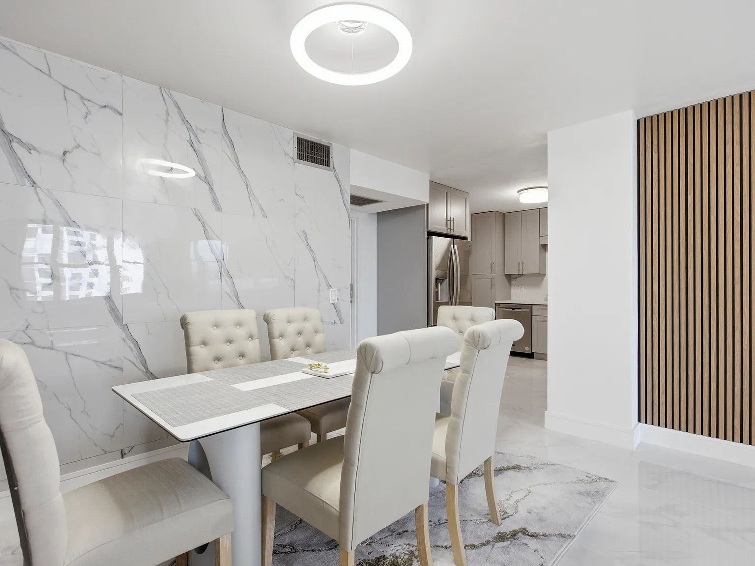 2101 S Ocean Dr — Photo 4