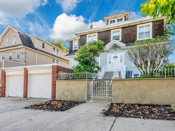 937 Hollywood Avenue, Bronx, NY 10465