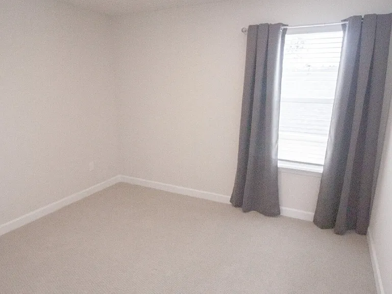 4244 Falls Oaks St — Photo 24