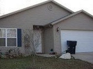 1039 Linwood Rd, Merriam Woods Village, MO 65740