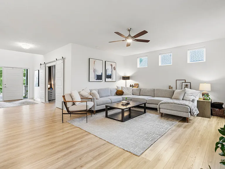 19506 Shadow Ridge Dr — Photo 10