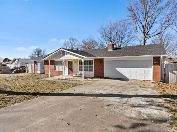 3204 Lynette St, Springdale, AR 72764