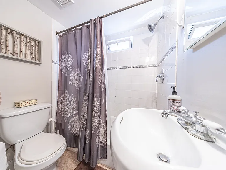 1720 Beacon St #1 — Photo 11