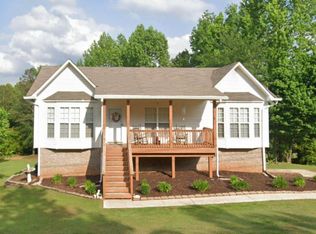 385 Blackjack Rd, Trussville, AL 35173