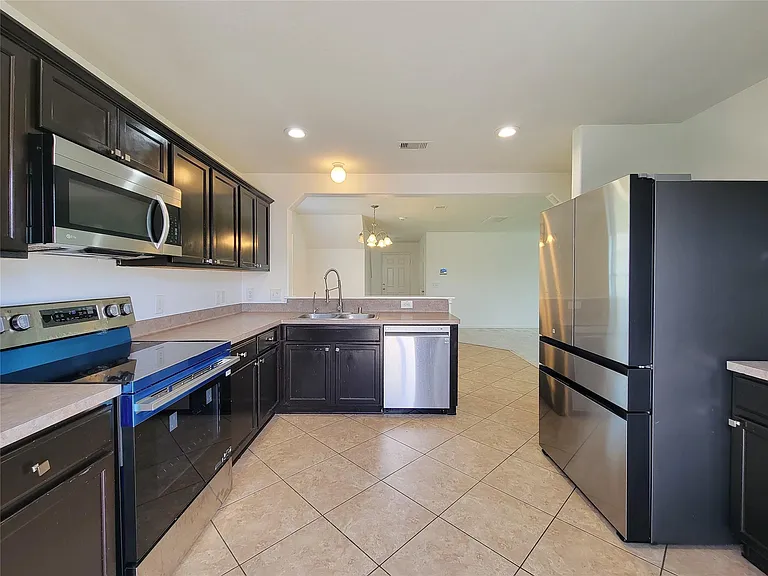 21382 Beacon Springs Ln — Photo 3
