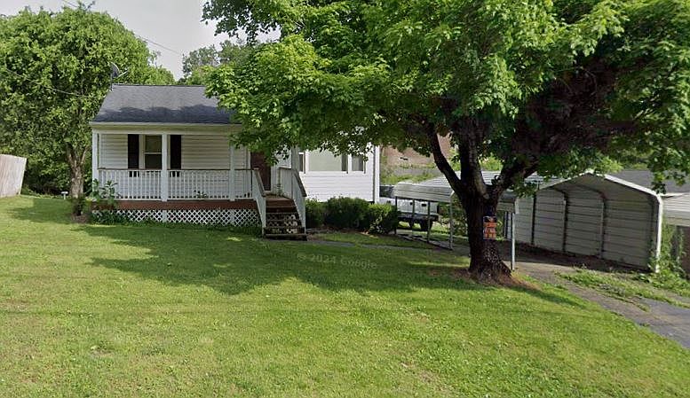 1st image of 324 Maryville Pike