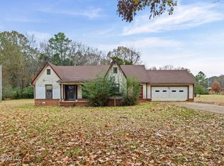 1038 W Oak Grove Rd, Hernando, MS 38632