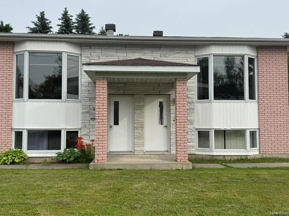 77 Belisle Ave #75, Edmundston, NB E3V 3W9