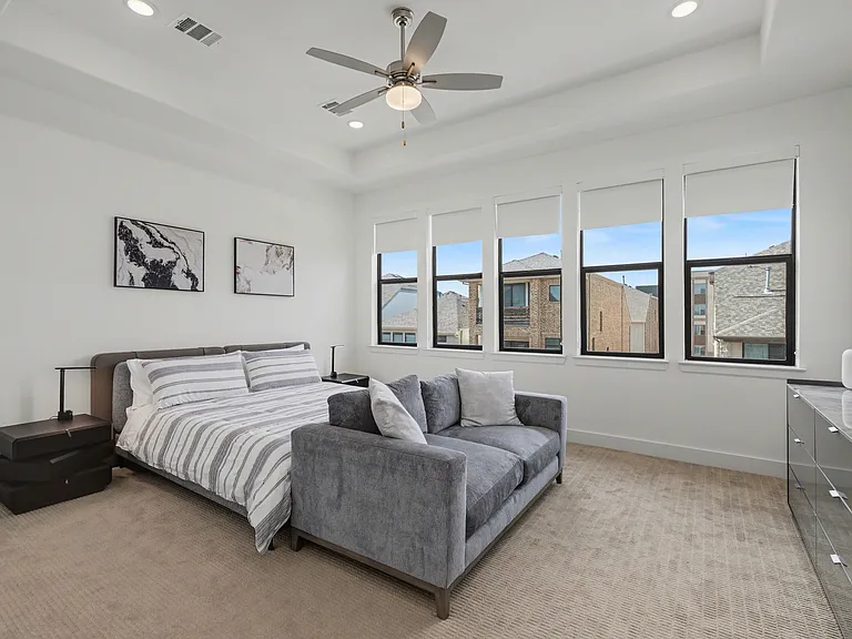 8033 Cornelius Dr — Photo 13