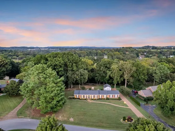 303 Ellington Dr, Franklin, TN 37064