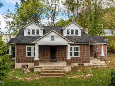 2305 Lumpkin Branch Rd, Mountain City, TN, 37683