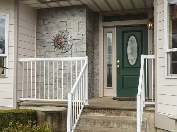 3rd image of 2888 Dalyce Dr