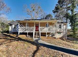 38 Cooper Lake Rd SW, Mableton, GA 30126