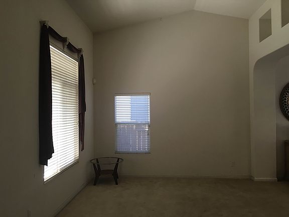 5th image of 217 Mike Gartrell Cir