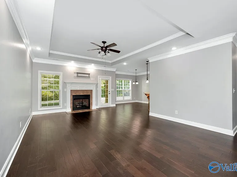 108 Blackwood Dr — Photo 8