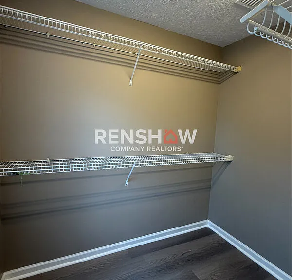 194 Pennington Pl — Photo 15