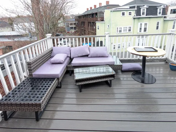 47 Bow St APT 3, Somerville, MA 02143