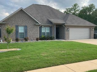 976 Garrett Ln, Florence, AL 35634