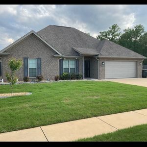 976 Garrett Ln, Florence, AL, 35634