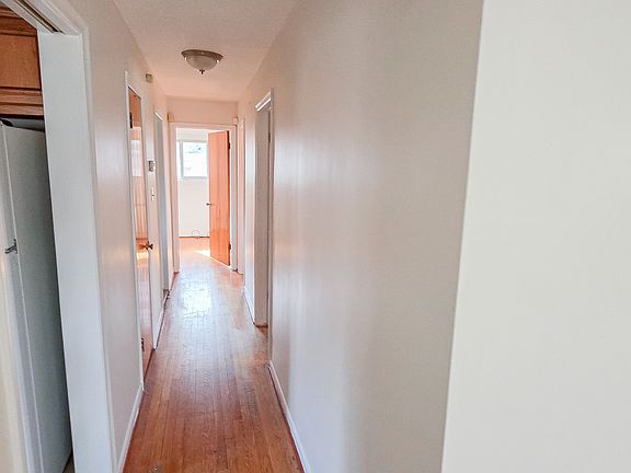 5th image of 3914 McKinley St