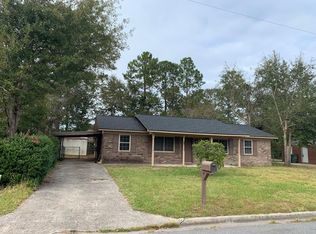 118 Deerwood Ct, Hinesville, GA 31313