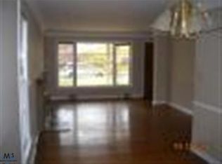 1720 Shipman Blvd, Birmingham, MI 48009