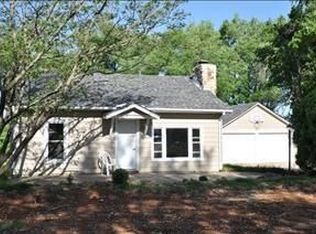 9471 SW River Valley Rd, Augusta, KS 67010