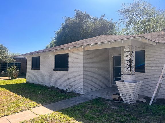 2nd image of 1203 Highland Ave