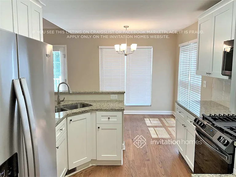 6984 Forest Manor Dr — Photo 7