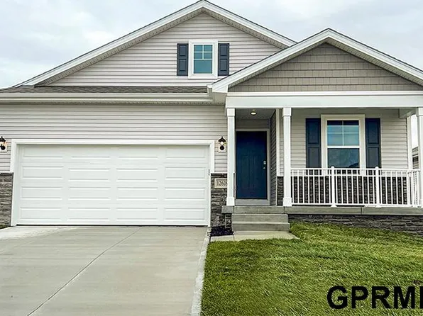 12707 205th Ave, Gretna, NE 68028