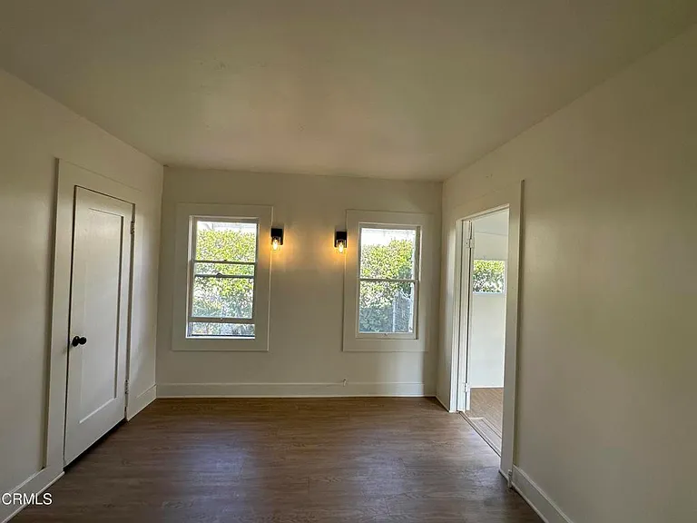2122 Navarro Ave — Photo 18