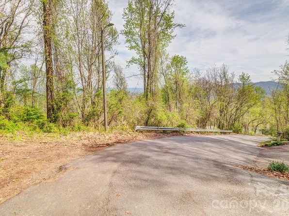 99999 Leisure Mountain Rd #22, Asheville, NC 28804